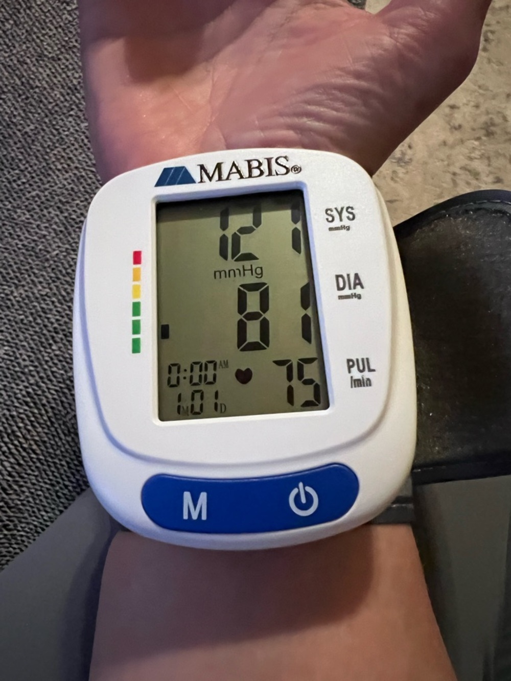 White Wrist Blood Pressure Monitor - Digital Home BP Cuff New AAA batteries!